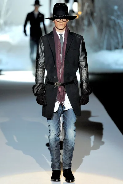 Look 1